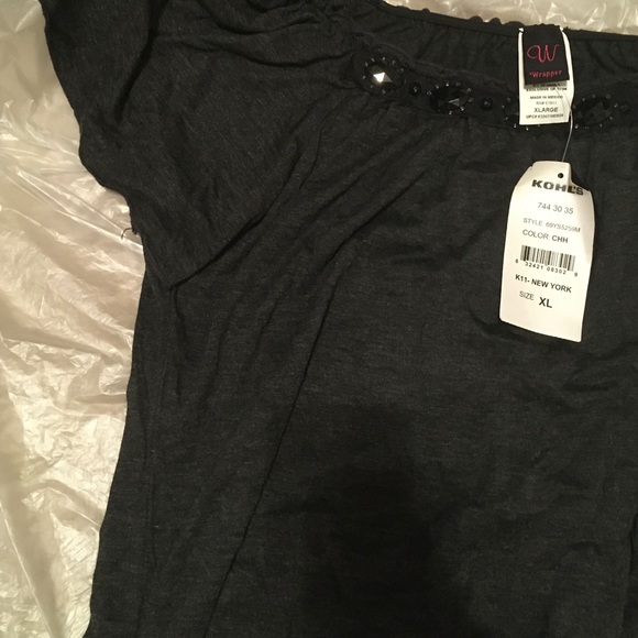 Top - Picture 3 of 3